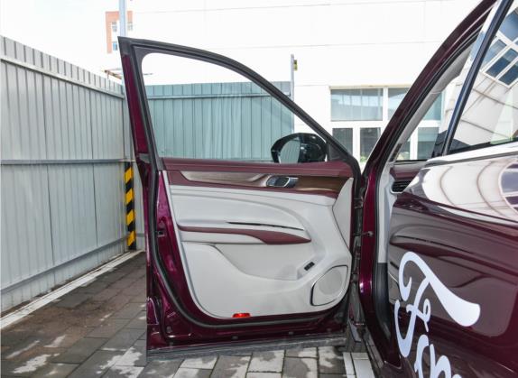 领裕 2021款 EcoBoost 225 尊领型PLUS 7座（2/2/3） 车厢座椅   前门板