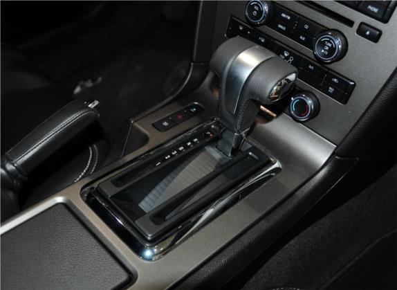 Mustang 2012款 3.7L V6自动豪华型 中控类   挡把