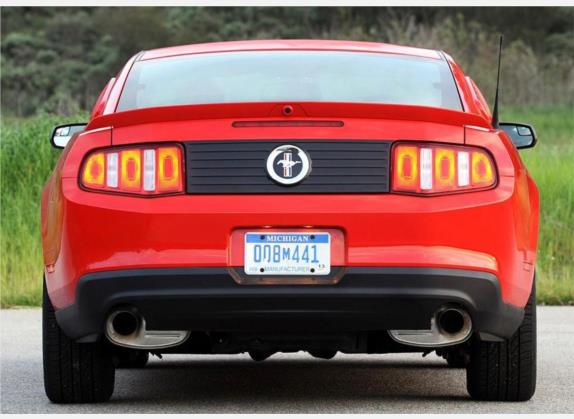 Mustang 2012款 3.7L V6手动豪华型 外观   正后