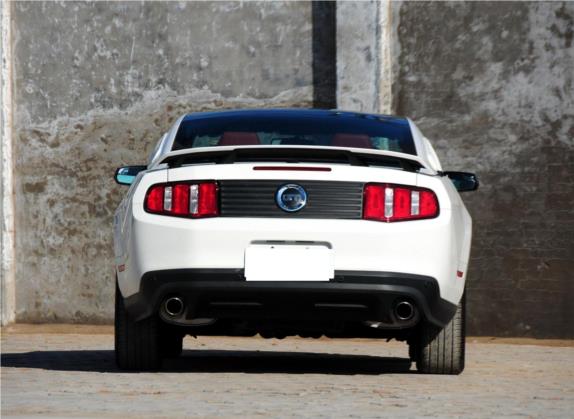 Mustang 2012款 5.0L GT自动豪华型 外观   正后
