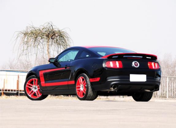 Mustang 2012款 Boss 302 手动赛道版 外观   斜后