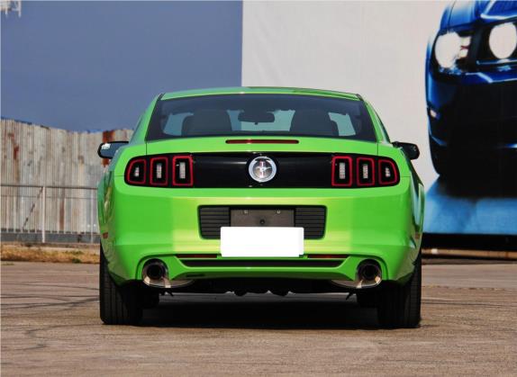 Mustang 2013款 3.7L 自动标准型 外观   正后