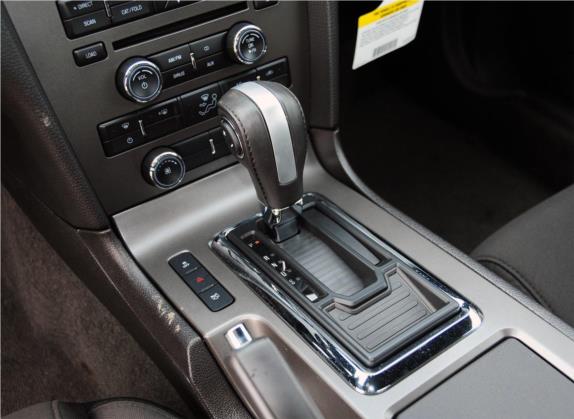 Mustang 2013款 3.7L 自动标准型 中控类   挡把
