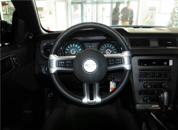 Mustang 2013款 5.0L GT自动标准型 中控类   驾驶位