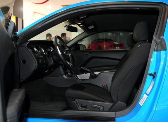 Mustang 2013款 5.0L GT自动标准型 车厢座椅   前排空间