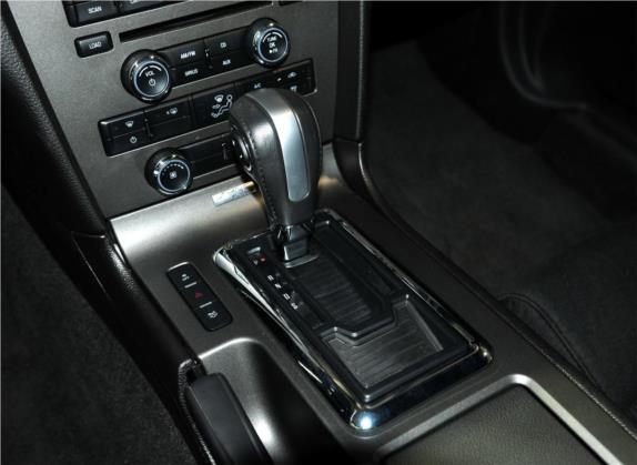 Mustang 2013款 5.0L GT自动标准型 中控类   挡把
