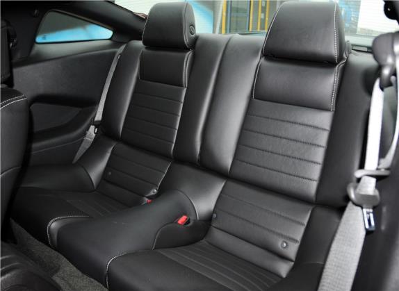 Mustang 2013款 3.7L 手动标准型 车厢座椅   后排空间