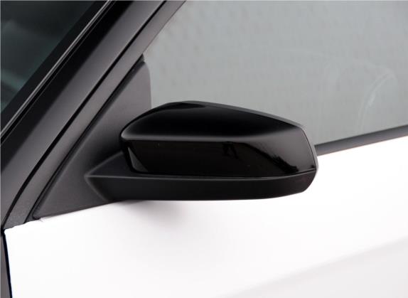 Mustang 2013款 3.7L 手动标准型 外观细节类   外后视镜