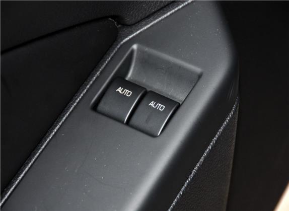 Mustang 2013款 3.7L 手动标准型 车厢座椅   门窗控制