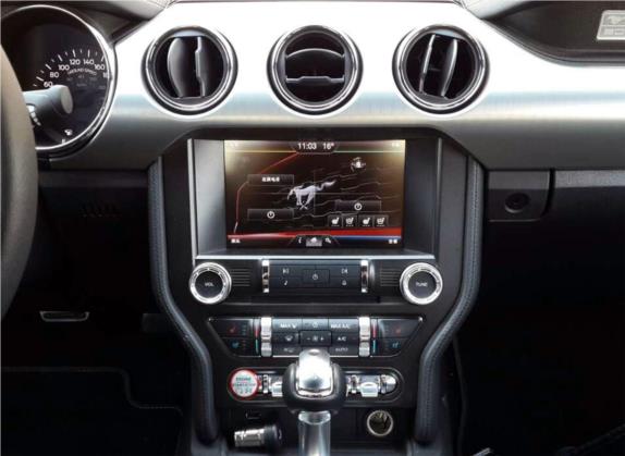 Mustang 2015款 2.3T 50周年纪念版 中控类   中控台