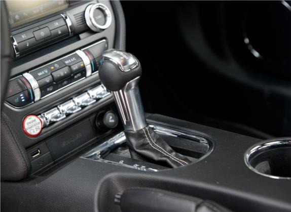 Mustang 2015款 2.3T 50周年纪念版 中控类   挡把