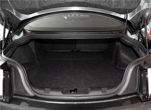 Mustang 2015款 2.3T 性能版 车厢座椅   后备厢