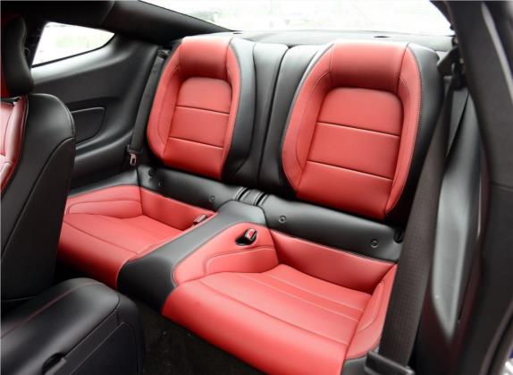 Mustang 2015款 5.0L GT 性能版 车厢座椅   后排空间