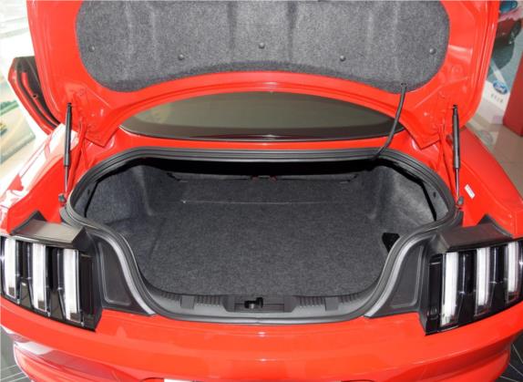 Mustang 2015款 2.3T 运动版 车厢座椅   后备厢