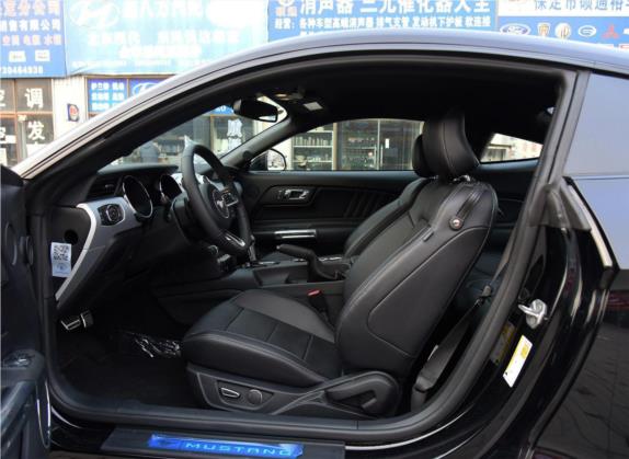 Mustang 2017款 2.3T 性能版 车厢座椅   前排空间