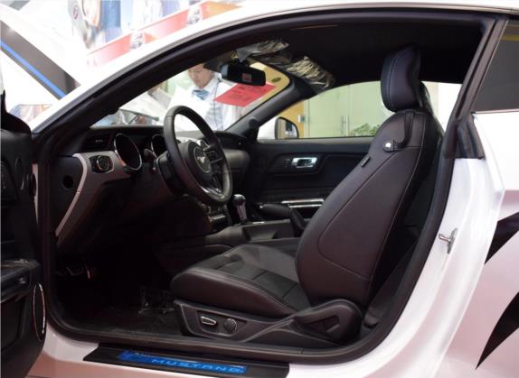Mustang 2017款 2.3T 运动版 车厢座椅   前排空间
