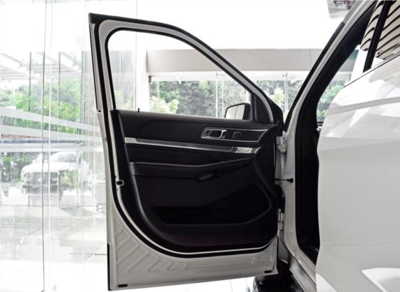探险者(进口) 2017款 3.5T 运动版 车厢座椅   前门板