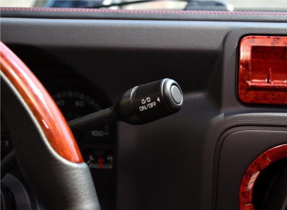 福特E350 2011款 5.4L 铂金限量版 中控类   挡把