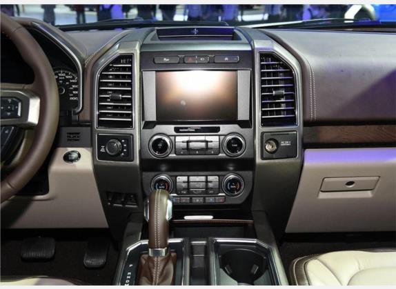 福特F-150 2019款 3.5T LTD 中控类   中控台