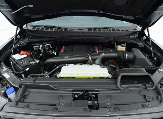 福特F-150 2022款 3.5T 猛禽 其他细节类   发动机舱