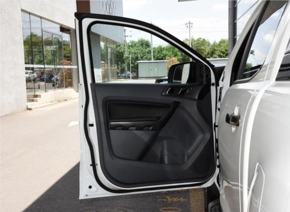 Ranger(进口) 2018款 3.2TDCi Wildtrak 车厢座椅   前门板