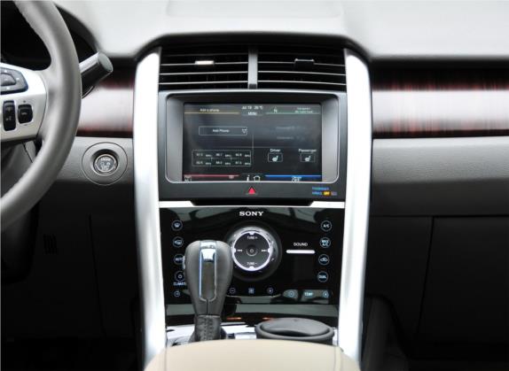 锐界(进口) 2011款 3.5L 尊锐型 中控类   中控台