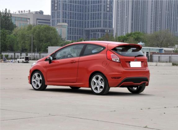 嘉年华(进口) 2013款 1.6T ST 外观   斜后
