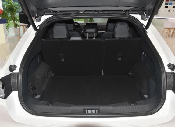 福特电马 2021款 GT 车厢座椅   后备厢