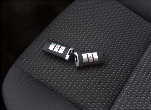 萨瓦纳 2015款 2.8T 手动四驱柴油尊享版7座 其他细节类   钥匙