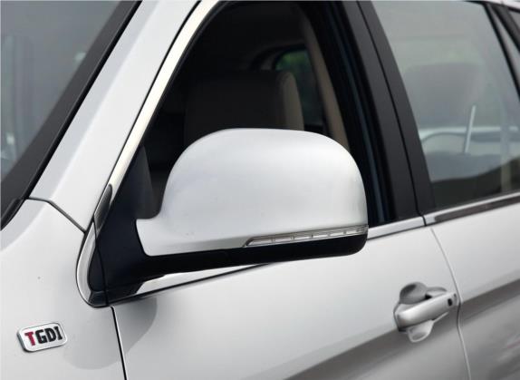 萨瓦纳 2016款 2.0T 自动四驱汽油至尊版5座 外观细节类   外后视镜