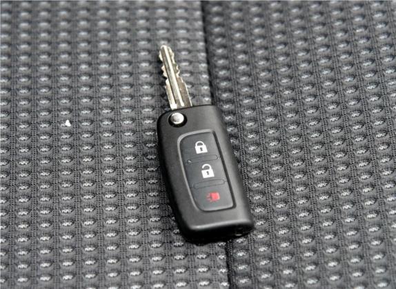 萨瓦纳 2016款 2.0T 自动四驱汽油豪华版5座 其他细节类   钥匙
