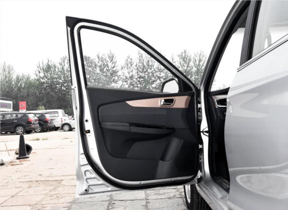 伽途im6 2017款 1.5L 智臻型 车厢座椅   前门板