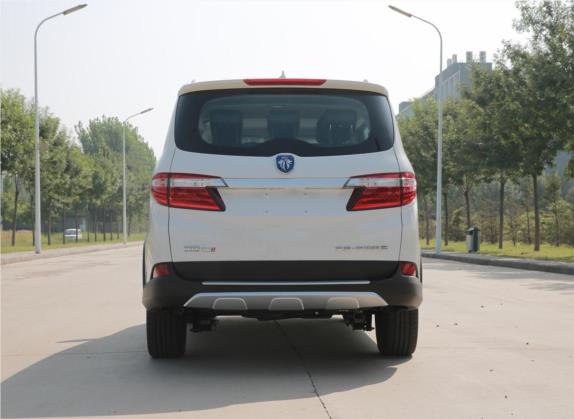 伽途im8 2017款 1.5L 智尚型 外观   正后