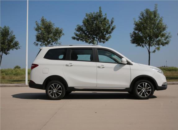 伽途im8 2017款 1.5L 智尚型 外观   正侧