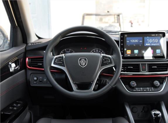 伽途GT 2018款 1.4T 手动精英型 中控类   驾驶位