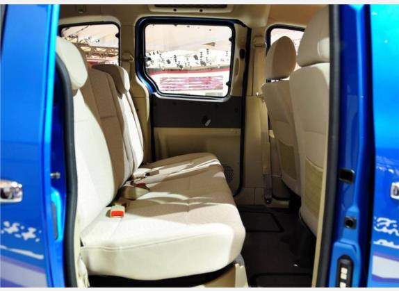 迷迪 2009款 宜家 1.6L 标准型 车厢座椅   后排空间