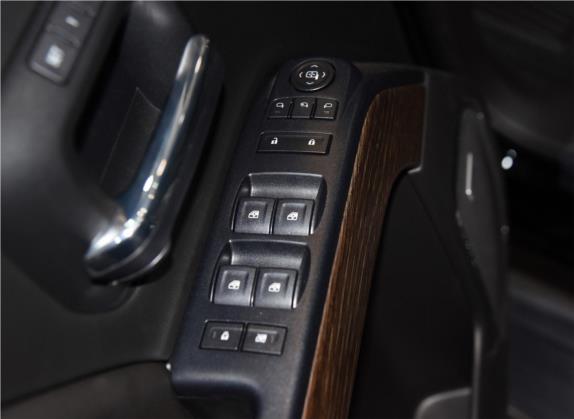 SIERRA 2018款 1500 DENALI至尊版 车厢座椅   门窗控制