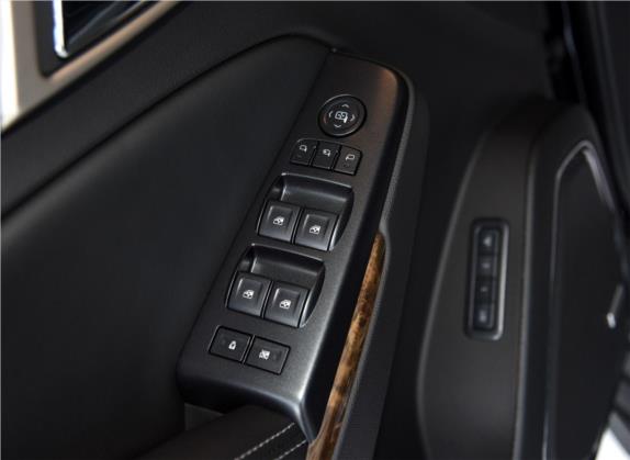 YUKON 2015款 6.2L DENALI 4WD 车厢座椅   门窗控制