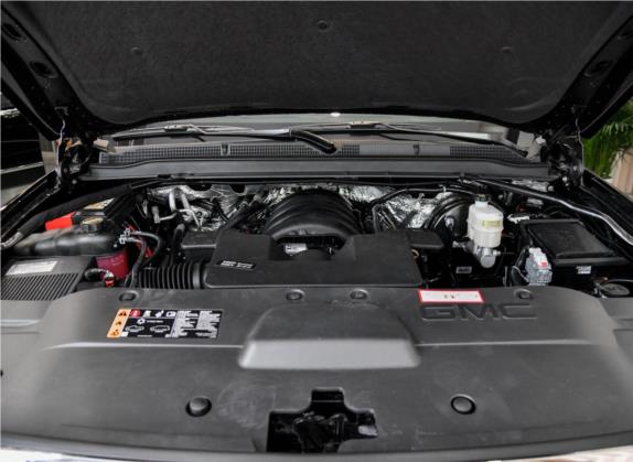 YUKON 2018款 6.2L DENALI至尊长轴版 4WD 其他细节类   发动机舱