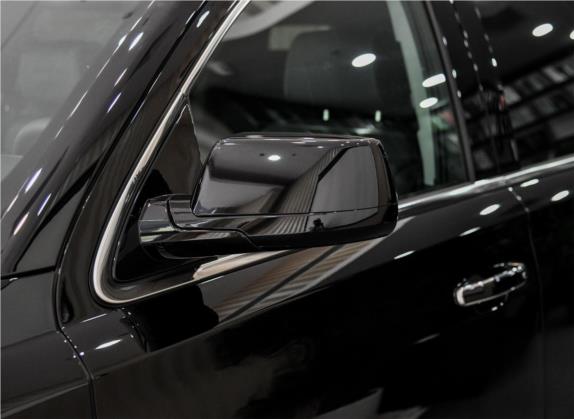 YUKON 2018款 6.2L DENALI至尊长轴版 4WD 外观细节类   外后视镜