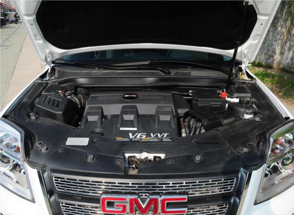 TERRAIN 2012款 3.0L 标准型 其他细节类   发动机舱