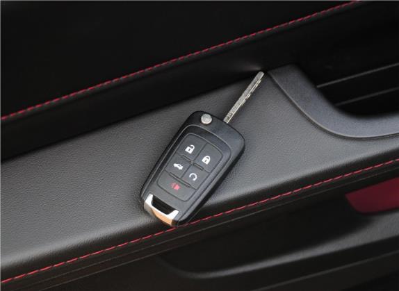 TERRAIN 2012款 3.0L 标准型 其他细节类   钥匙