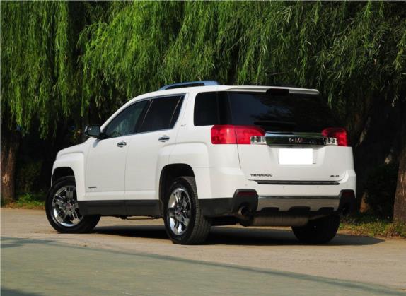 TERRAIN 2012款 3.0L 标准型 外观   斜后
