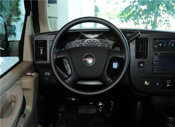 SAVANA 2013款 6.0L 3500舒适版 中控类   驾驶位