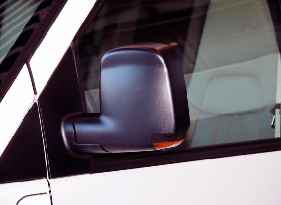 SAVANA 2013款 6.0L 3500舒适版 外观细节类   外后视镜