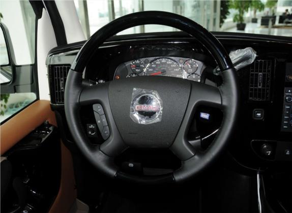SAVANA 2013款 5.3L 1500运动版 中控类   驾驶位