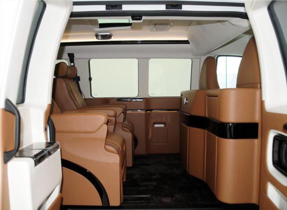 SAVANA 2013款 5.3L 1500运动版 车厢座椅   后排空间