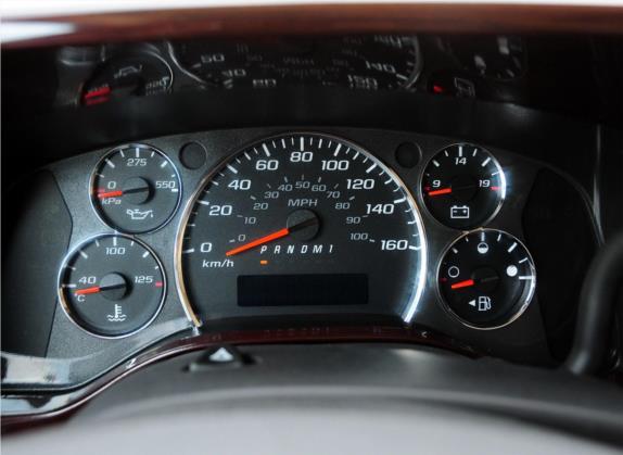 SAVANA 2013款 6.0L 领袖级商务车 中控类   仪表盘