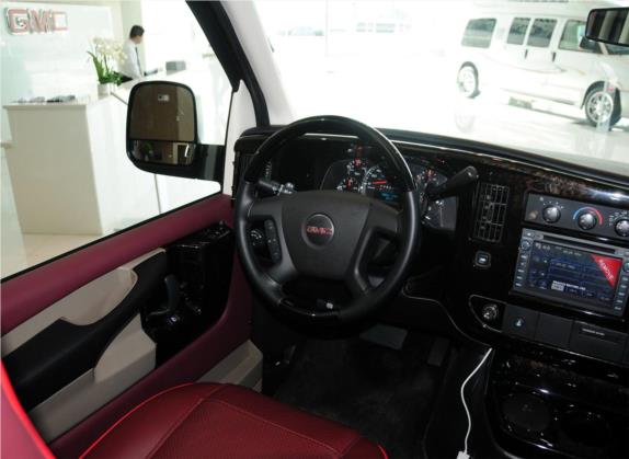 SAVANA 2014款 5.3L 1500S 中控类   驾驶位