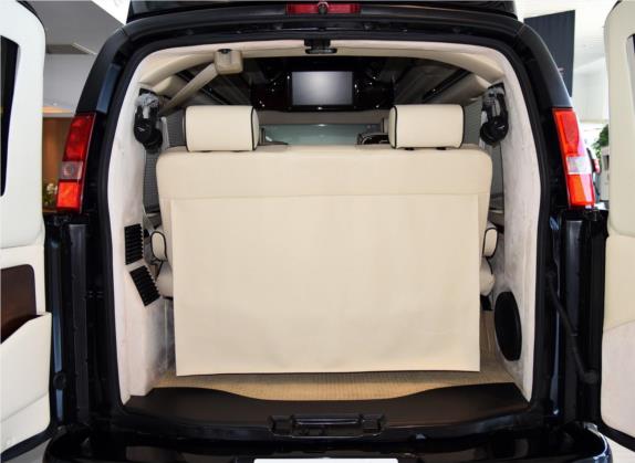 SAVANA 2016款 G660 两驱雅尊版 车厢座椅   后备厢